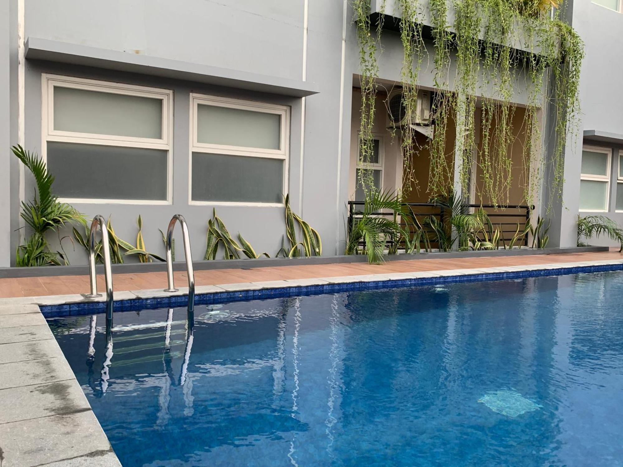 Aj Boutique Hotel Yogyakarta Exterior foto